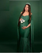 Load image into Gallery viewer, G281 (2), Green Long Sleeves Trail  Lycra Fit Gown, Size(ALL)