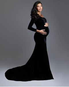 G320 ,Black Slit Cut One Shoulder Maternity Shoot Trail Gown, (Size All )pp