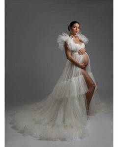 W2008, White Ruffled Slit Cut Maternity Shoot Trail Gown With Inner, Size (All)pp