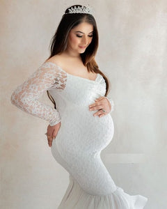 W2010, White Fish Cut Ruffled Maternity Shoot Trail Gown Size (All)pp
