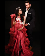 Load image into Gallery viewer, G878 (4), Peach Ruffled Maternity Shoot Gown With Inner, Size (All)