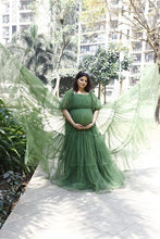 Load image into Gallery viewer, G954, Kiwi Green Ruffled Maternity Shoot  Gown, Size(All)pp