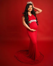 Load image into Gallery viewer, G67,Red Wine Maternity Shoot Trail Lycra Body Fit Gown, Size (All)pp