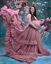 Load image into Gallery viewer, G1045, Peach Ruffled Maternity Shoot Trail Gown, Size (ALL)pp