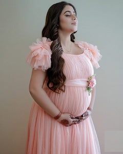G1141, Peach Frilled Maternity Shoot Gown Size (All) pp