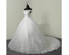 Load image into Gallery viewer, W175, White Off Shoulder Trail Ball Gown, Size (XS-30 to XL-40)