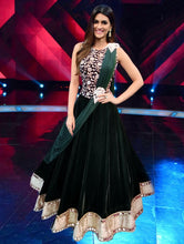 Load image into Gallery viewer, L6, Bottle green croptop with Lehenga (Kriti Sanon) ,size,(38-42)