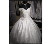 Load image into Gallery viewer, W156, White Satin Off Shoulder Trail Gown , Size (XS-30 to XL-40)